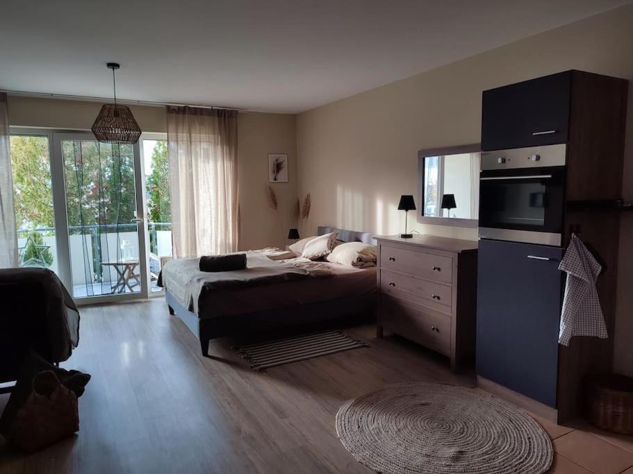 Gemuetliches Ferienapartment Mit Optionaler E-Ladesaeule Eichenzell Kültér fotó